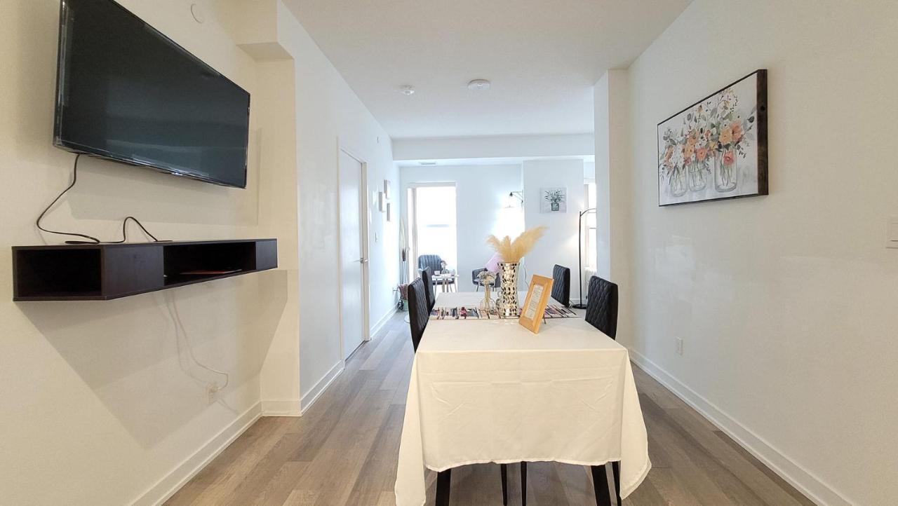 Lovely 3 Bedrooms In University Of Toronto Dış mekan fotoğraf